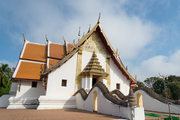 Fototapeta na wymiar Phumin temple
