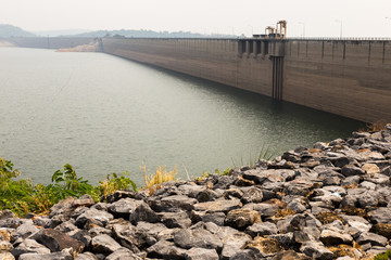 Khundan Prakarnchon Dam, Thailand.