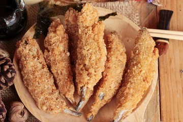 shishamo fried with sause is a delicious.