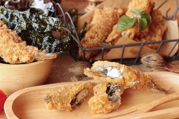 shishamo fried with sause is a delicious.