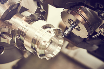industrial metalworking cutting process by milling cutter 