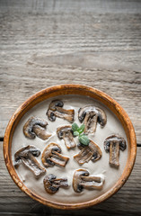 Fototapeta premium Bowl of creamy mushroom soup