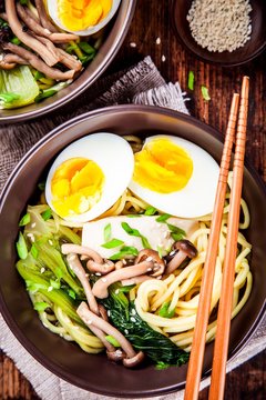 Ramen noodles with eggs, tofu and mushrooms