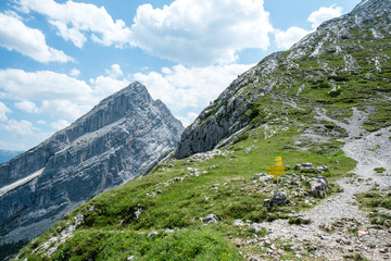 Wanderwetter zum Watzmann bei blauen Himmel
