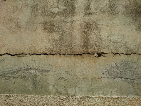 &ccedil;atlamış duvar