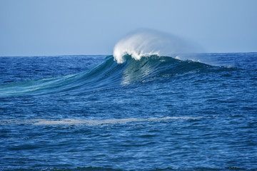 big sea wave