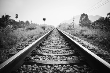 chemin de fer vintage et effet noir et blanc