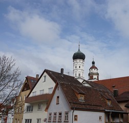 Fototapeta na wymiar Stadtbild Giengen an der Brenz mit Kirchtürmen der Stadtkirche