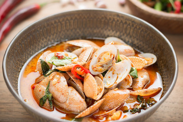 stir fried clams with roasted chili paste