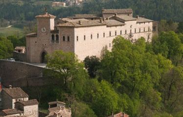 Fototapeta na wymiar Castello Brancaleoni a Piobbico