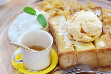 ice cream on honey toast