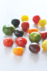 Tomates cerises multicolors