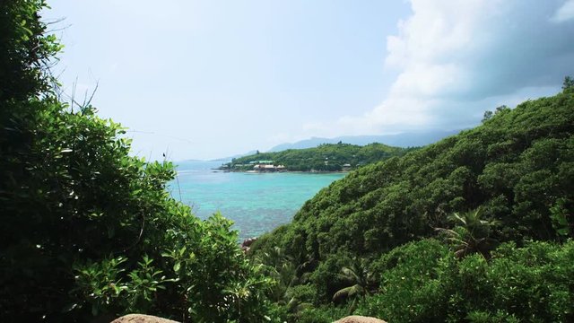 high-point Seychelles opening wide viev.