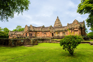 Fototapeta na wymiar Phanom Rung Historical Park is Castle Rock old Architecture about a thousand years ago at Buriram Province,Thailand