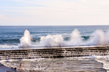BIg Wave in the Ocean