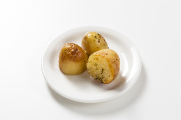 Roast potatoes with herbs