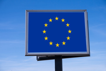 EU Flagge auf Werbetafel