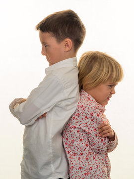 Kinder spielen