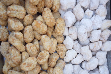 dolci di pasta di mandorle