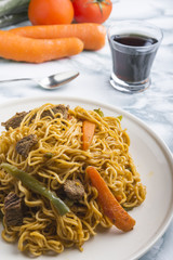 Noodles and vegetables