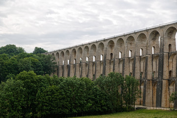 Obraz premium Chaumont sur Marne le viaduc, Haure-Marne, France