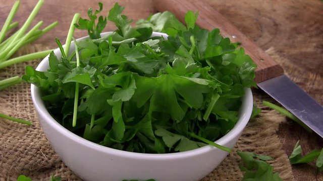 Portion of fresh Parsley (rotating, not seamless loopable, 4K)