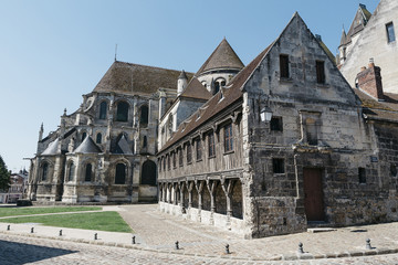 Fototapeta na wymiar Bibliothèque du chapitre de Noyon