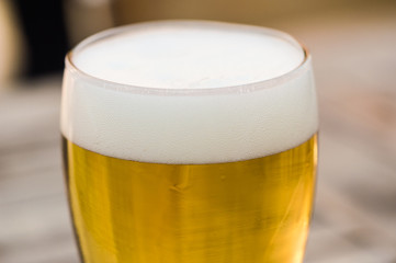 Primo piano su una birra