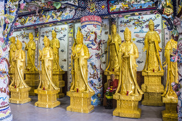 buddha figures