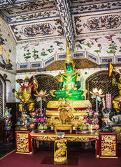 sitting jade buddha figure