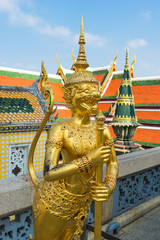 Fototapeta premium Asurawayupak (half bird half monkey) statue in Grand Palace