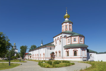 Fototapeta na wymiar The refectory with the Church of the Epiphany, svyatoozersky Valdai Iveron mother of God monastery, Novgorod region