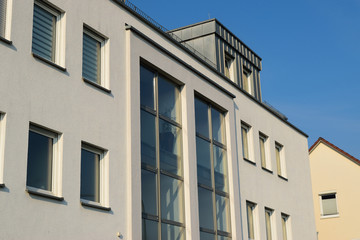 Fototapeta na wymiar Modern building