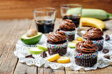 Chocolate zucchini banana cupcakes