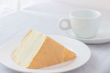 Vanilla chiffon cake with coffee