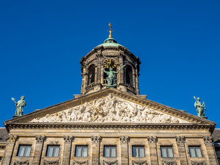 Fototapeta na wymiar Front of Royal palace in Amsterdam