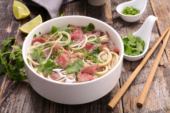 noodle and beef soup