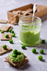 Pea green dip
