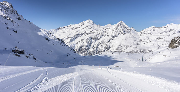 Groomed snow