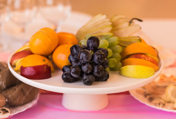 Fresh fruit party plate