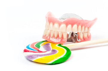 Dentures with lollipops