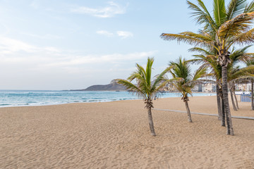 Playa de Las Canteras - beautiful beach in Las Palmas de Gran Canaria - obrazy, fototapety, plakaty