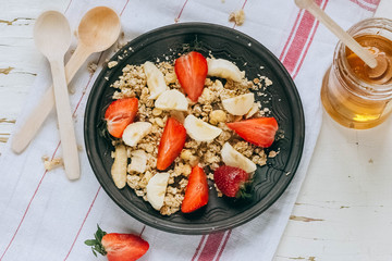 cottage cheese with strawberries and bananas