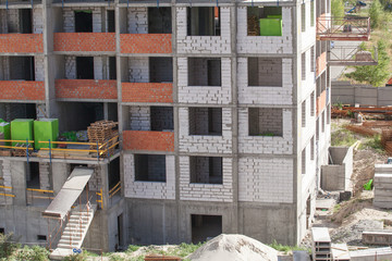 Construction of an apartment house