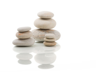 Obraz na płótnie Canvas balancing zen stones isolated