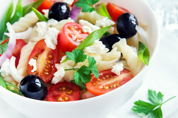 Pasta salad with vegetables
