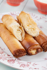 Phyllo pastry cheese rolls