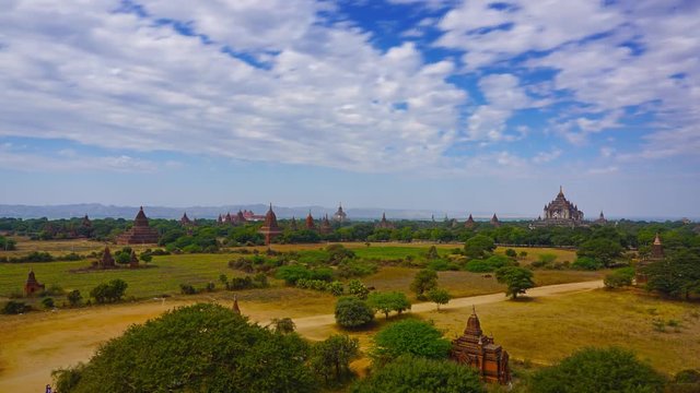 Landscape with Temples in Bagan, Myanmar (Burma), timelapse 4k

