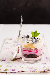 Black currant verrine