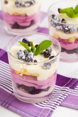 Black currant verrine